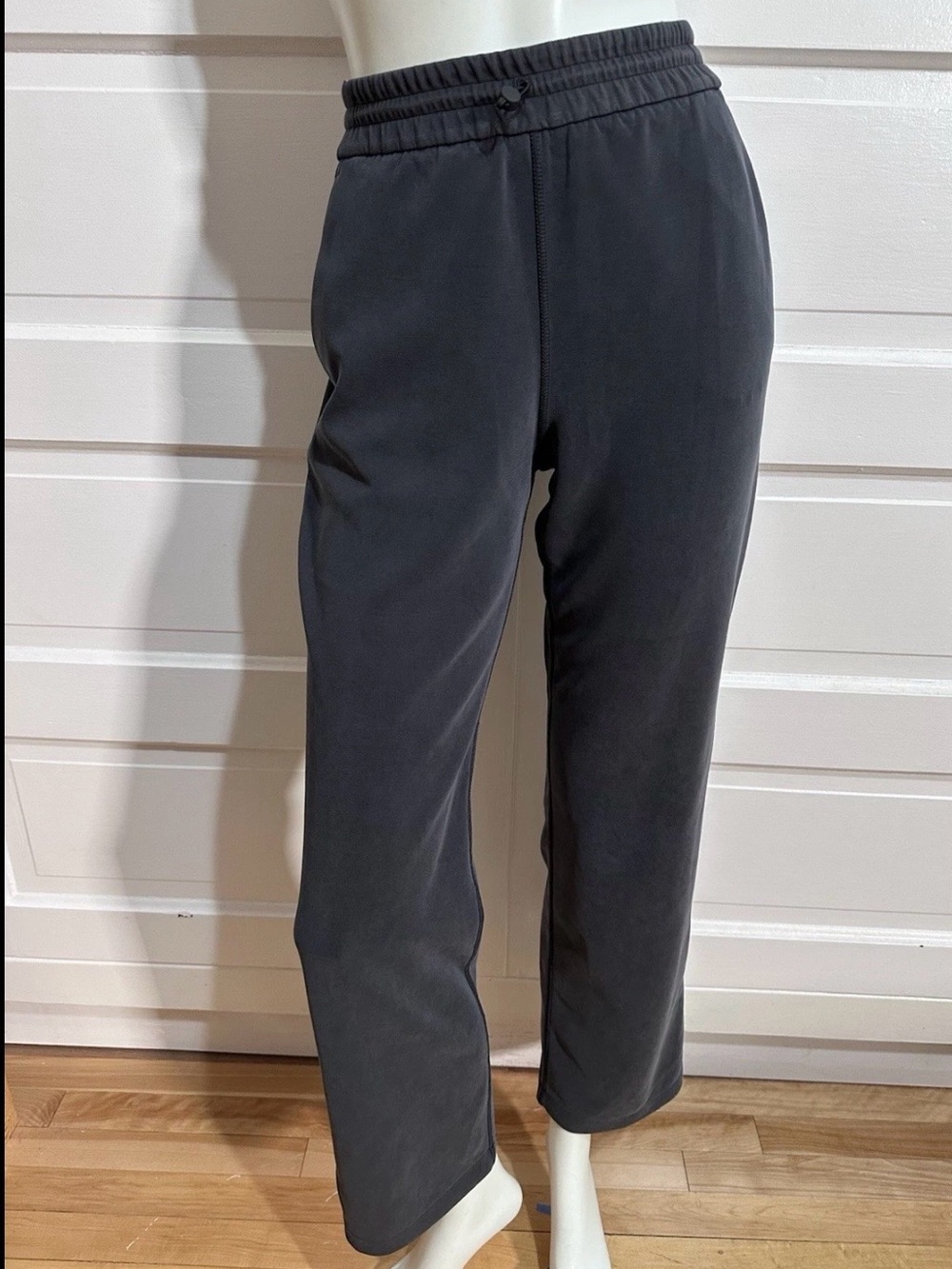 Lululemon Softstreme High-Rise Pant Size 6 Charcoal Black Soft $138